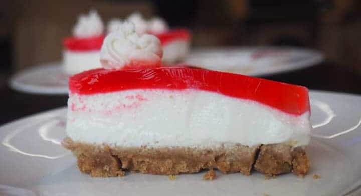تشيز كيك الجلي .. ولا اسهل ولا اطيب